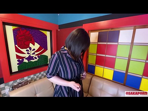 ❤️ Japanska slatka s velikim sisama masturbira seks igračkama i doživi orgazam. U intervjuu govori o svom jebenom iskustvu. Ogromne sise i dlakava maca glasno stenju. Osakaporn ☑ Jebeni video  na bs.xlxxporno.ru ️❤